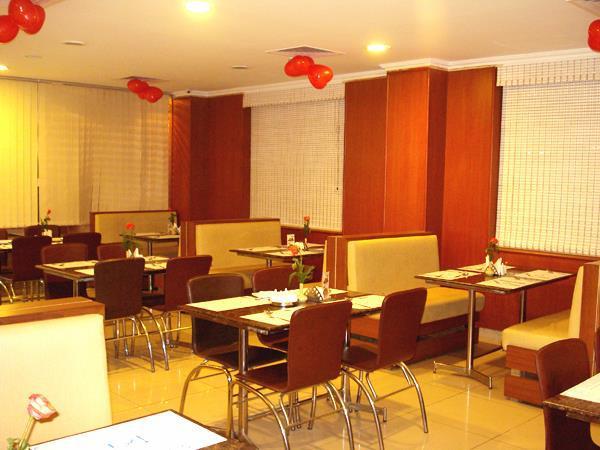 Mala Inn Chennai Bagian luar foto